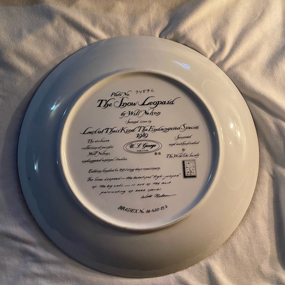Endangered species decorative plate by Will Nelson - Picture 6 of 6